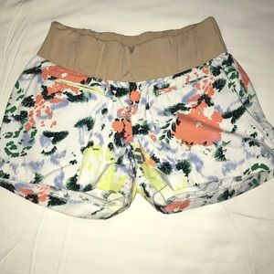 Gap Maternity Shorts size 8